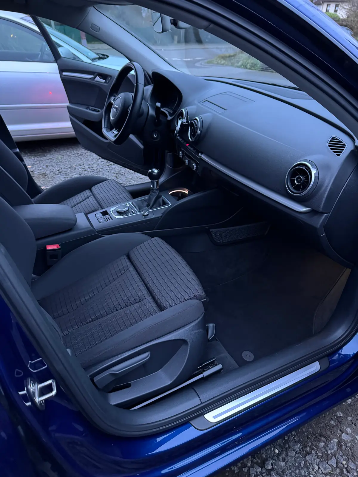 Sauberer Autositz nach Innenraumaufbereitung