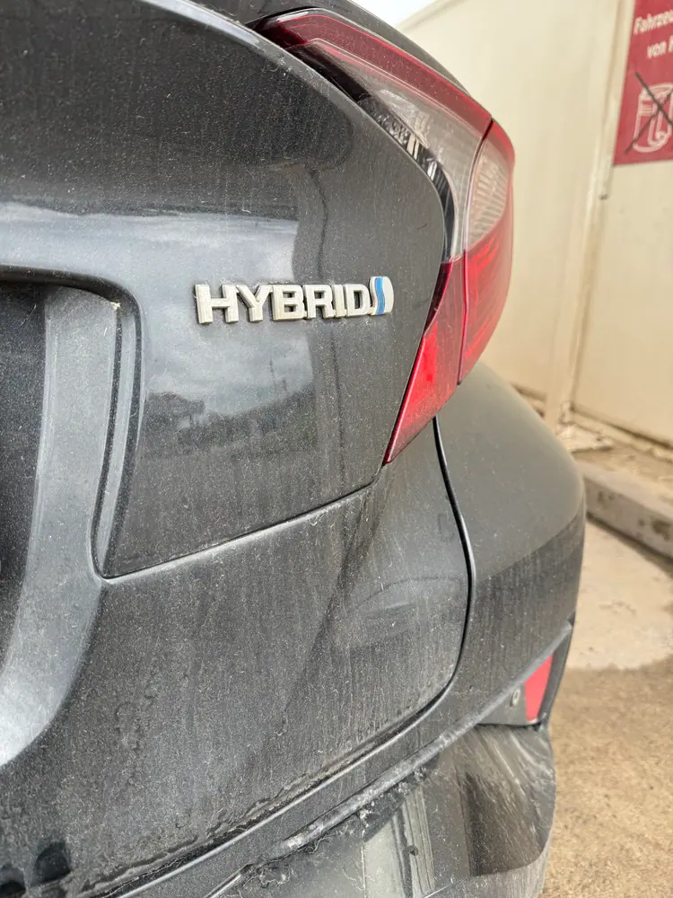 Vorher: verschmutzter Lack